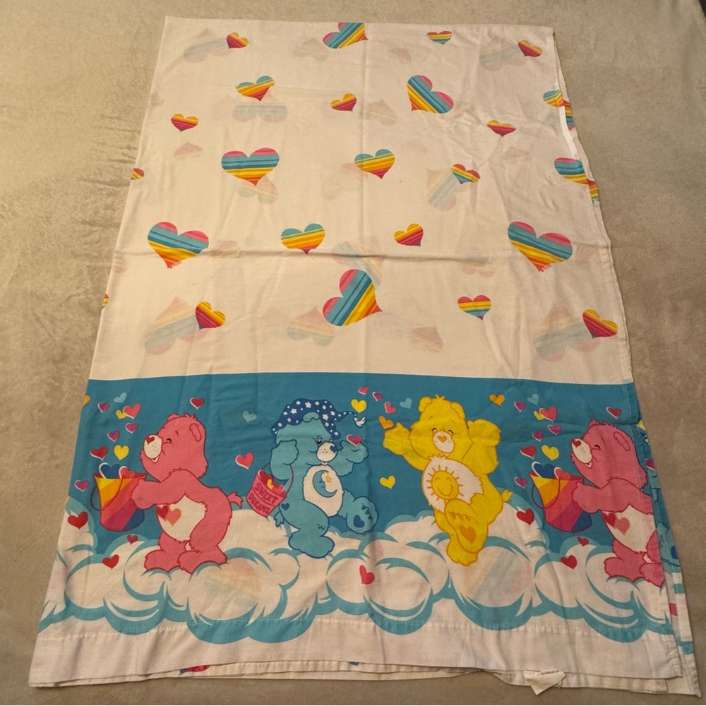 Vtg Carebears Hearts Twin Flat Bed Sheet 2002